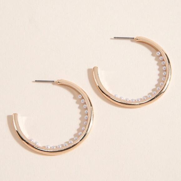 Francesca’s Ariadne Inside Pearl Lined Gold Hoop Earrings - Picture 2 of 4